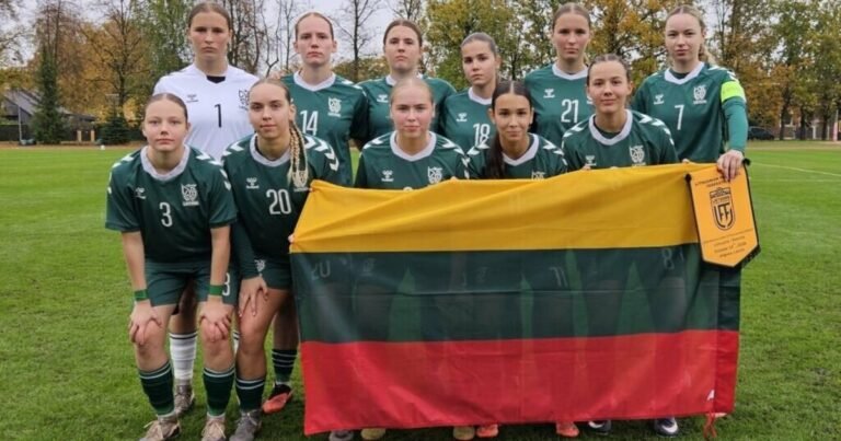 Lietuvės išplėšė lygiąsias pačioje pabaigoje: pergalę ir pirmą vietą nulėmė kitos rungtynės