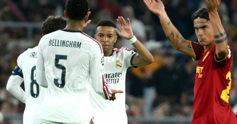 Neįtikėtinas „Real“ sugrįžimas: per paskutines minutes „AS Roma“ pergalę pavertė drama